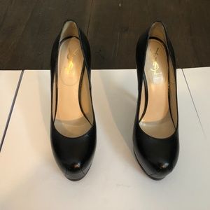 YSL 381/2 Pump Heels Black Leather never worn